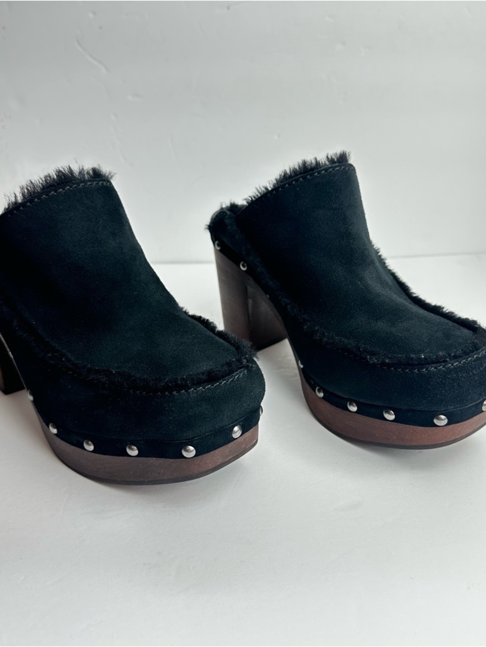 Ugg Aubriana Platform Mules Women's Size 8 EU 39 Shoes Black Brown Fur Lined